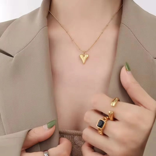 Golden Pulse Heart Necklace