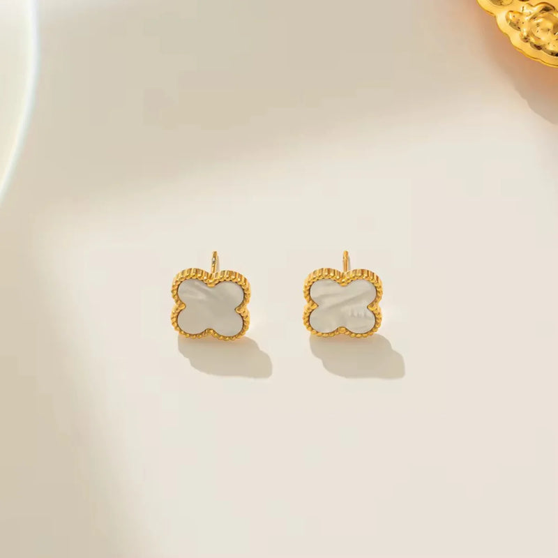 Clover earring
