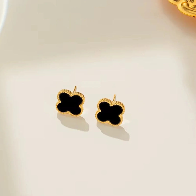 Clover earring