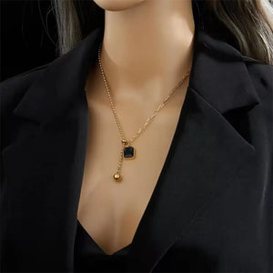 Noir Texture Pendant Necklace